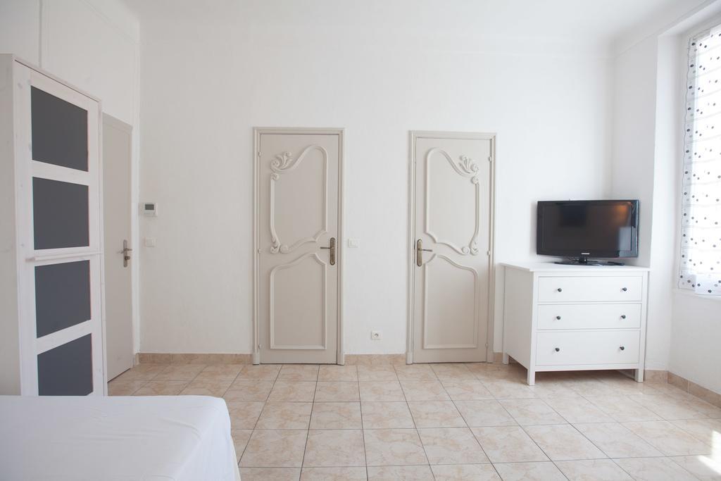 Appartements Foch Cannes Habitación foto