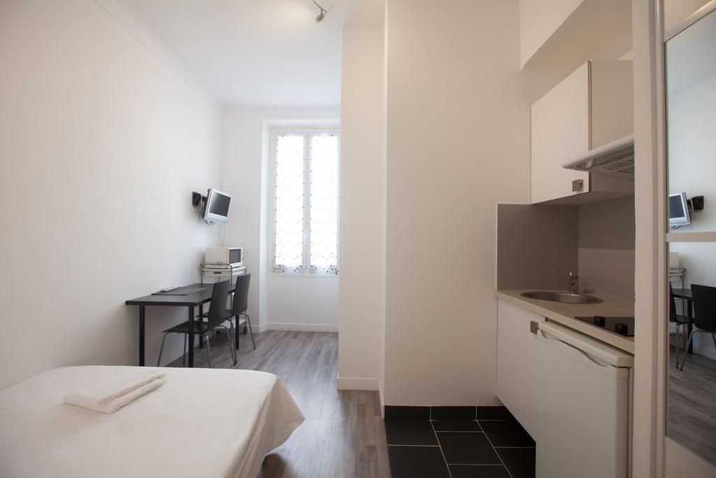 Appartements Foch Cannes Habitación foto